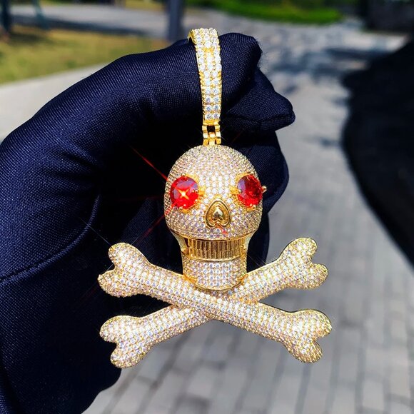 Iced Out Skull and Bones Drip Necklace Pendant with Rope Chain - Picture 1 of 8